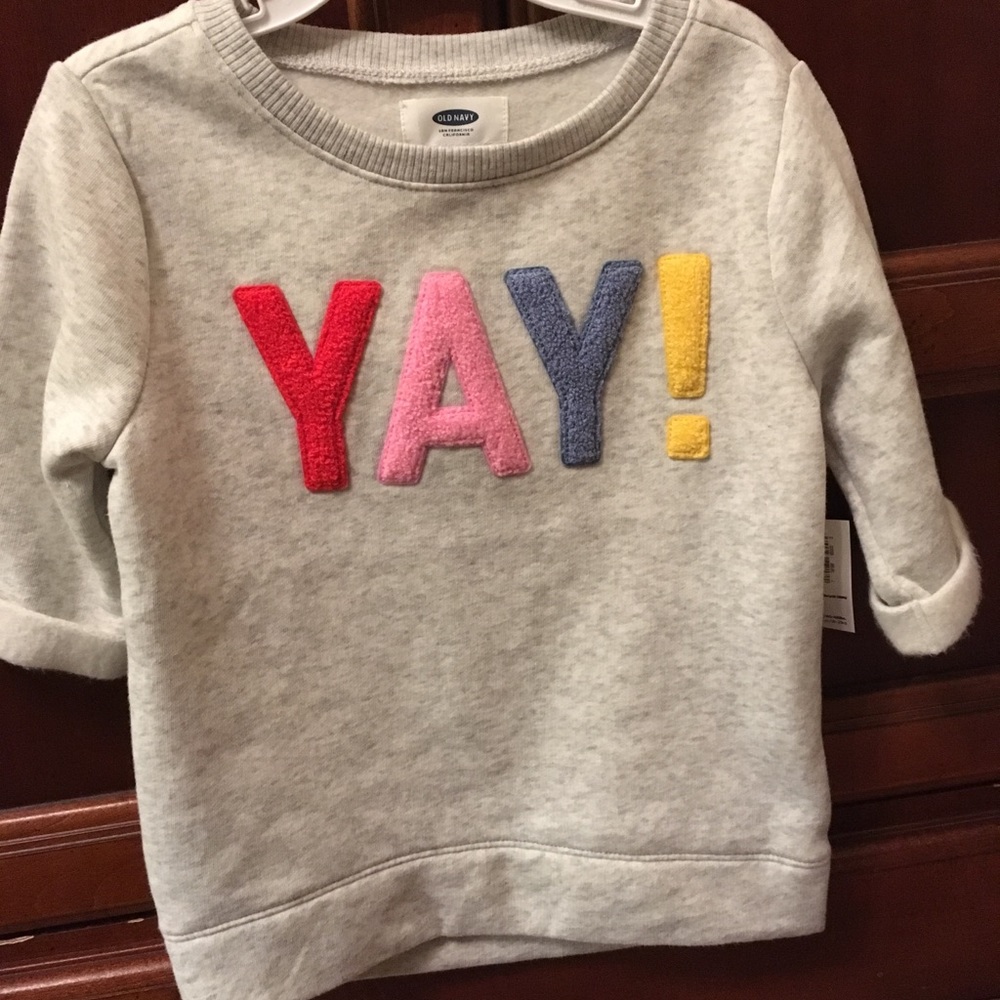 NWT Old Navy sweatshirt size 5T